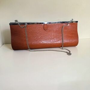 Giovane Croc Embossed Chain Strap Clutch Bag Brown Silver NWT